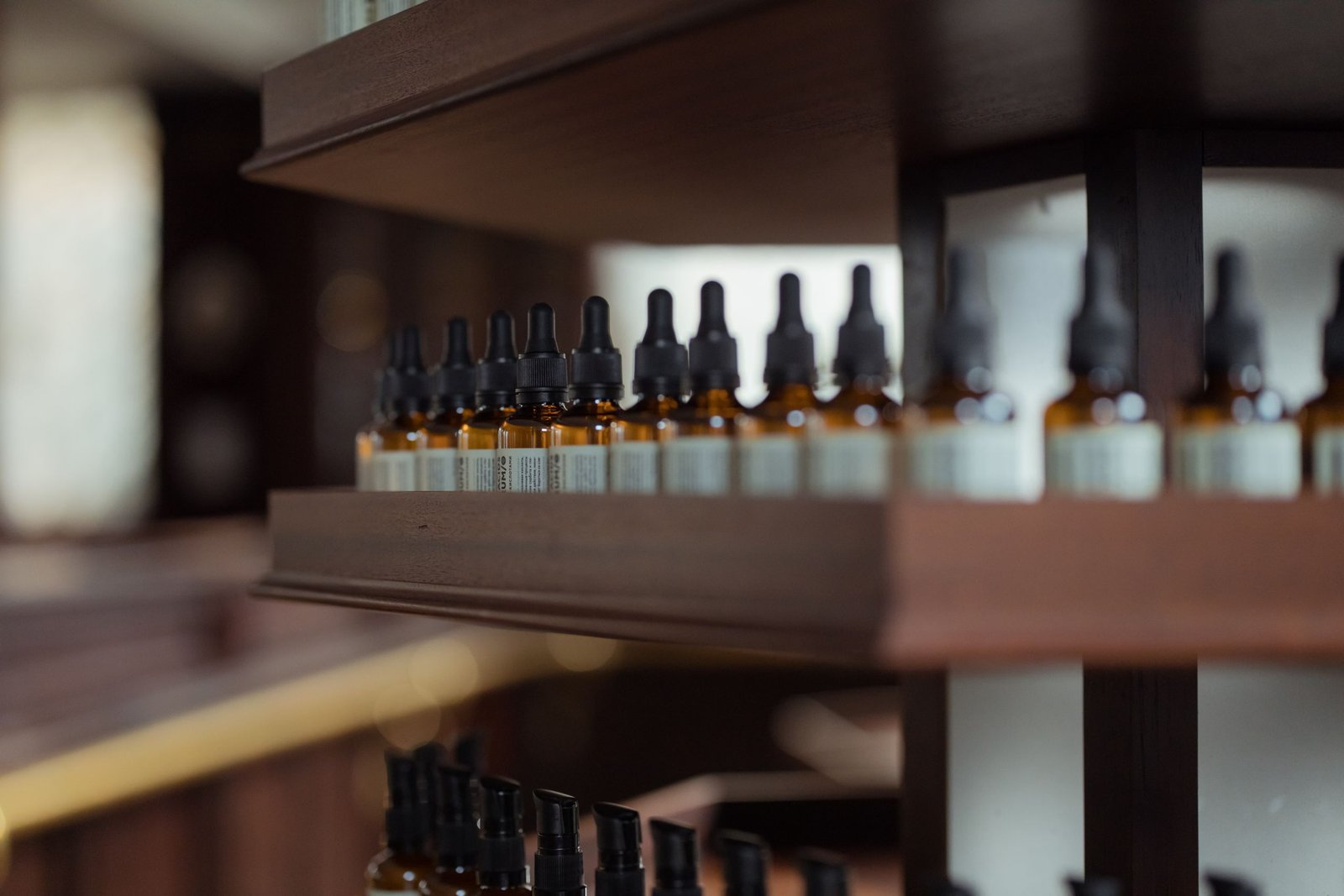 Huiles essentielles : le comparatif pour bien choisir